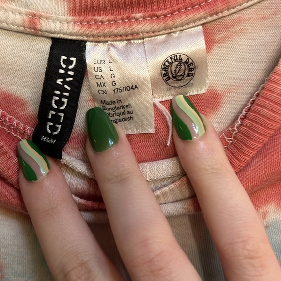 H&M DIVIDED Grateful Dead TieDye T-Shirt - Picture 3 of 3